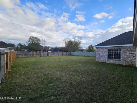 Exterior - 338 Cherry Bark Dr, Brandon, MS 39047 photo 5 of 5