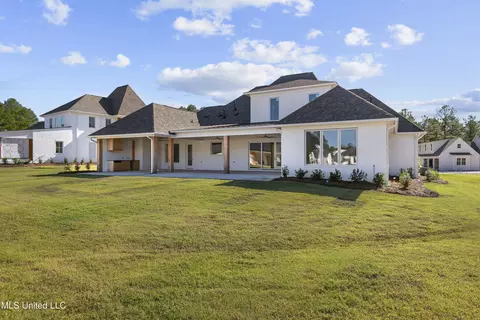 Exterior - 102 Parson Pl, Madison, MS 39110 photo 9 of 14