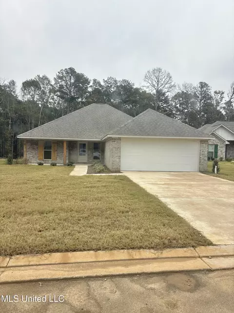 727 Tower Ridge Cv, Pearl, MS 39208