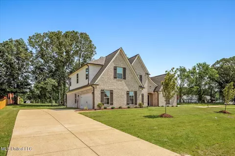 3960 Winter Pointe Dr, Olive Branch, MS 38654 photo 4