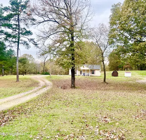 3305 N Robertson Rd, Nesbit, MS 38651