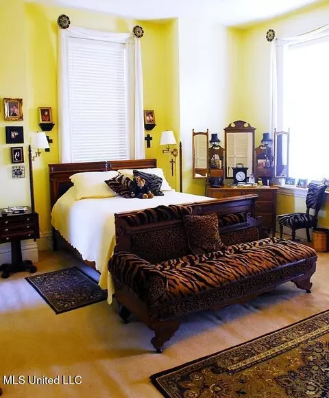 Bedroom - 1016 Main St, Natchez, MS 39120 photo 2 of 2
