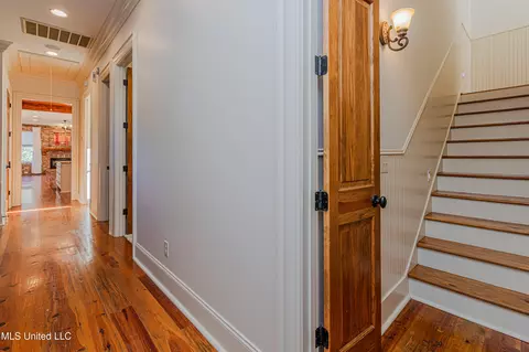 Entry Way - 302 Vinca Cv, Madison, MS 39110 photo 6 of 7