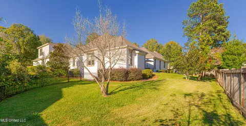 Exterior - 302 Vinca Cv, Madison, MS 39110 photo 11 of 13