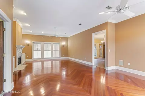 Living - 205 Lafayette Ln, Flowood, MS 39232 photo 1 of 2
