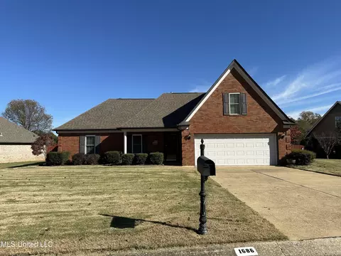 1686 Tara Dr, Hernando, MS 38632