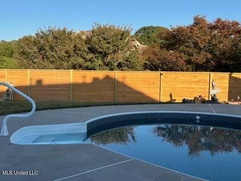 Exterior - 1686 Tara Dr, Hernando, MS 38632 photo 3 of 6