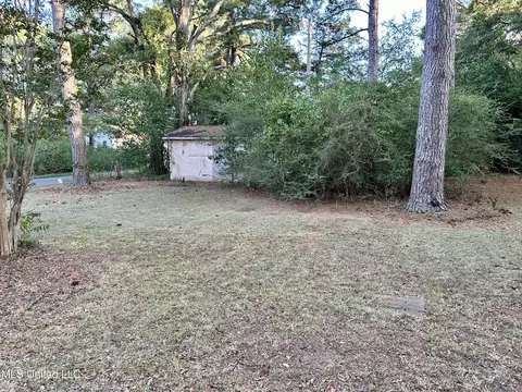 Exterior - 556 E Fulton St, Canton, MS 39046 photo 4 of 4