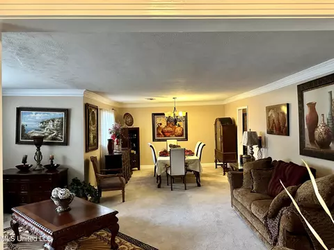 Dining - 556 E Fulton St, Canton, MS 39046 photo 1 of 4