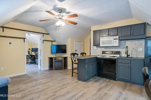 Other - 3500 Lake Grove Dr, Hernando, MS 38632 photo 7 of 14