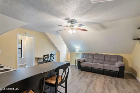 Other - 3500 Lake Grove Dr, Hernando, MS 38632 photo 9 of 14