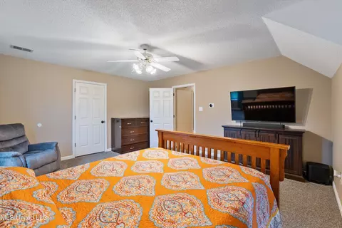 Bedroom - 3500 Lake Grove Dr, Hernando, MS 38632 photo 4 of 7