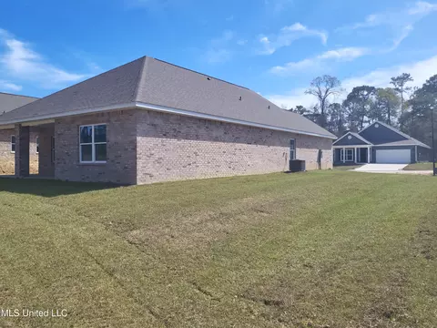 Exterior - 18385 Spring Hill Dr, Saucier, MS 39574 photo 2 of 2