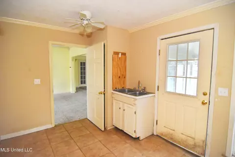 Entry Way - 604 Bailey St, Forest, MS 39074 photo 1 of 1