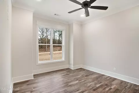 Bedroom - 10187 Woolsey Road Rd, Olive Branch, MS 38654 photo 2 of 2