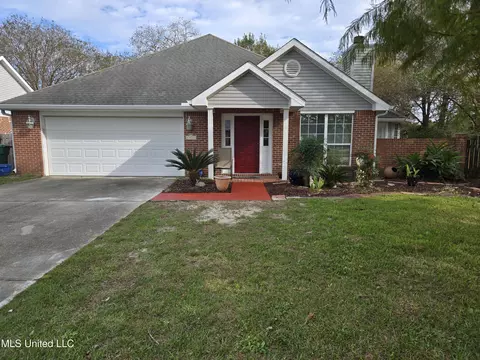 13133 Hawthorn Pl, Gulfport, MS 39503