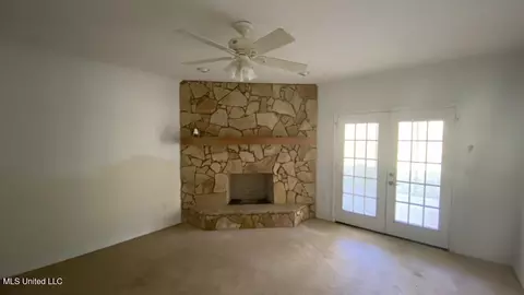 156 Rhodes Cir, Brandon, MS 39042 photo 12