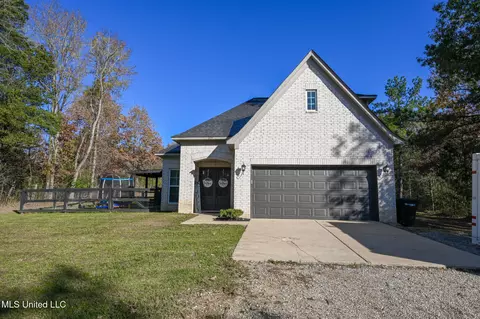 109 Whitetail Ln, Coldwater, MS 38618