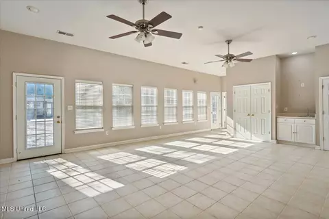 8752 Windersgate Dr, Olive Branch, MS 38654 photo 27