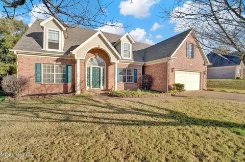 7474 Mary Dr, Olive Branch, MS 38654
