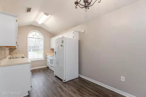 111 Eagle Dr, Brandon, MS 39047 photo 15