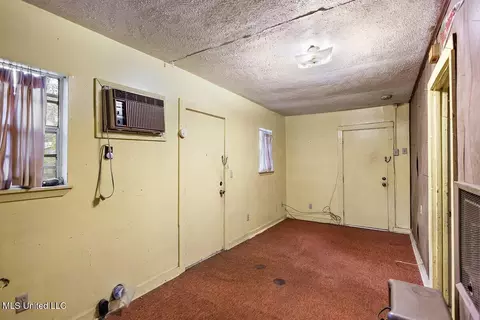Other - 518 W Ash St, Jackson, MS 39203 photo 2 of 3