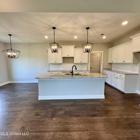 566 Wells Dr, Hernando, MS 38632 photo 19