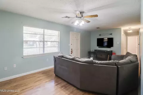 103 N Ida Ln, Long Beach, MS 39560 photo 3