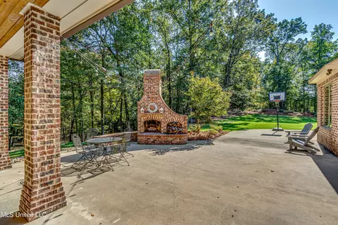 Exterior - 125 Chestnut Hill Rd, Flora, MS 39071 photo 18 of 33
