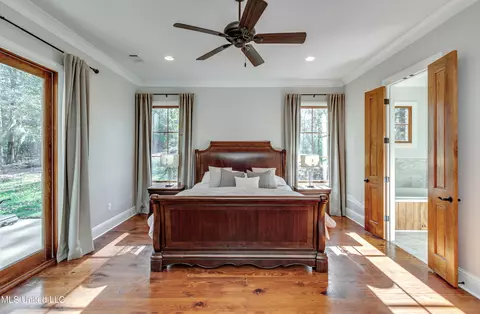 Bedroom - 125 Chestnut Hill Rd, Flora, MS 39071 photo 2 of 13