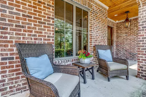 Exterior - 125 Chestnut Hill Rd, Flora, MS 39071 photo 6 of 33
