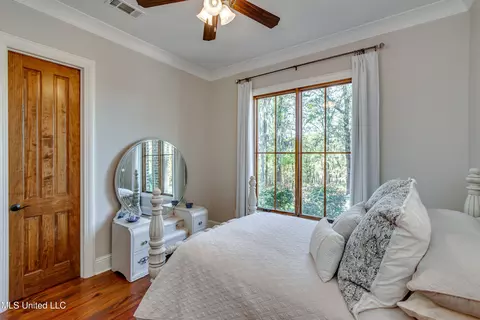 Bedroom - 125 Chestnut Hill Rd, Flora, MS 39071 photo 6 of 13