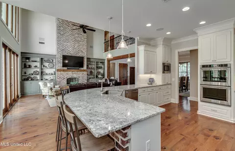 Kitchen - 125 Chestnut Hill Rd, Flora, MS 39071 photo 1 of 6