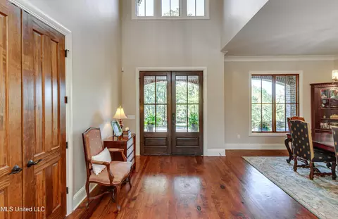 Entry Way - 125 Chestnut Hill Rd, Flora, MS 39071 photo 1 of 2