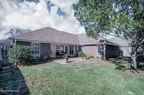 Exterior - 132 Evergreen Way, Flowood, MS 39232 photo 5 of 7