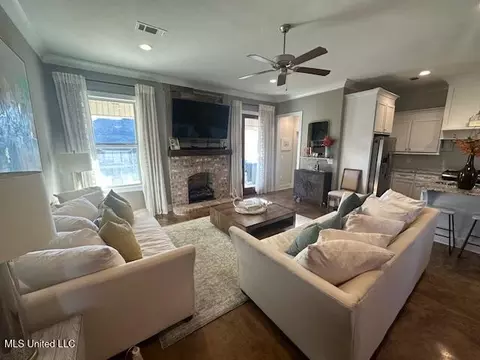624 Tucker Crossing Xing, Brandon, MS 39042 photo 11