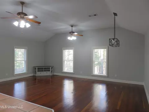 Living - 208 Crescent H Dr, Terry, MS 39170 photo 2 of 4