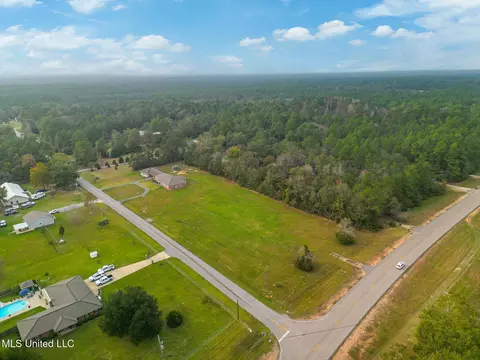 5440 Anna Rd, Saucier, MS 39574 photo 5