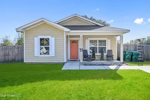 13016 Alta Vida Ct, Gulfport, MS 39503