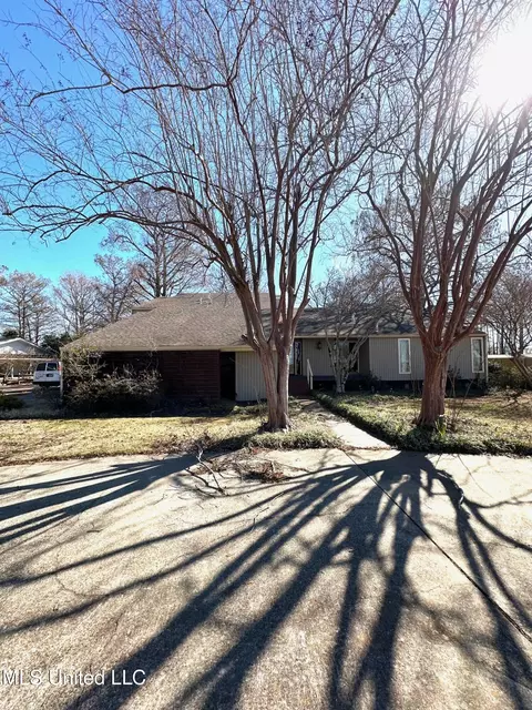 229 Lakeshore Dr, Ferriday, LA 71334