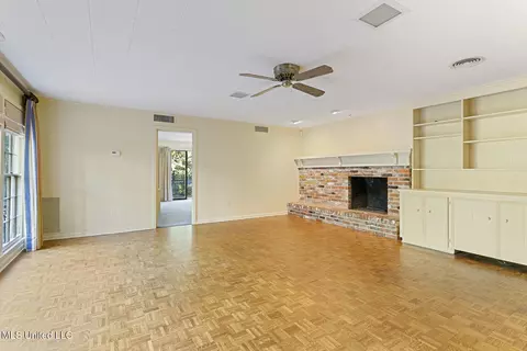 2006 Douglass Dr, Jackson, MS 39211 photo 23
