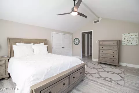 Bedroom - 2 Briar Patch Ln, Gulfport, MS 39507 photo 2 of 9
