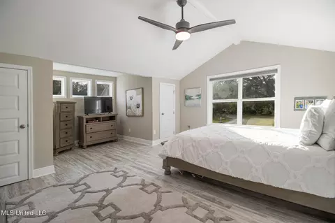 Bedroom - 2 Briar Patch Ln, Gulfport, MS 39507 photo 1 of 9