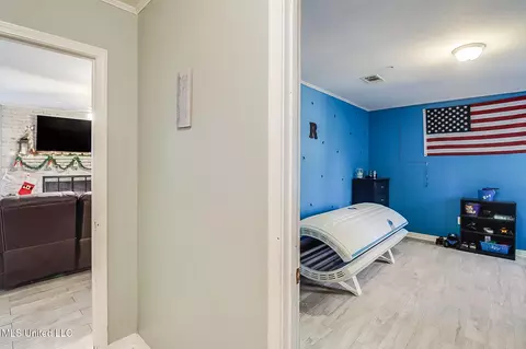 Entry Way - 6200 Juniper Dr, Vancleave, MS 39565 photo 2 of 2