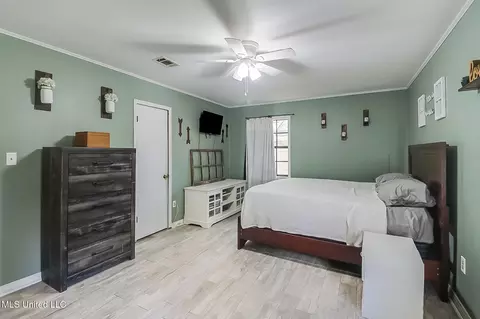 Bedroom - 6200 Juniper Dr, Vancleave, MS 39565 photo 6 of 7