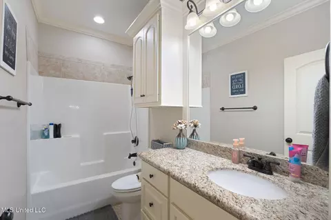 Bath - 125 Westerly Pl, Madison, MS 39110 photo 5 of 5