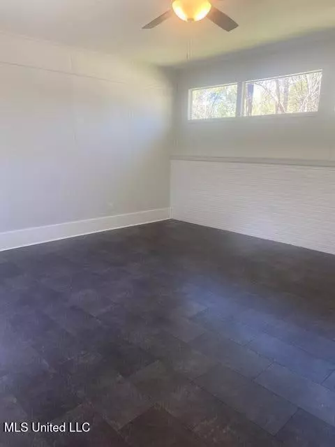 Other - 4325 Ridgewood Rd, Jackson, MS 39211 photo 10 of 11