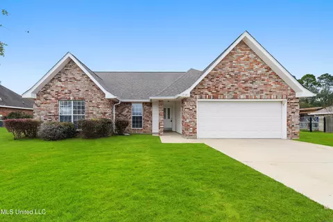 15143 Audubon Lake Blvd, Gulfport, MS 39503