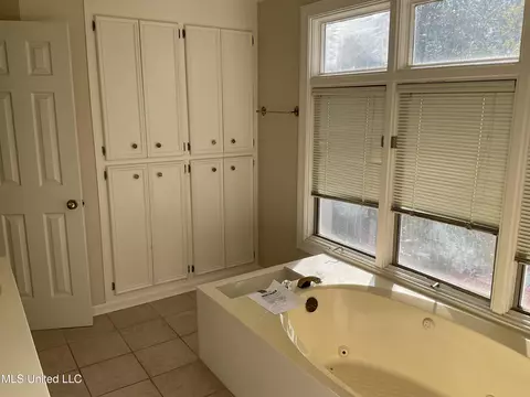 44 Avery Cir, Jackson, MS 39211 photo 22