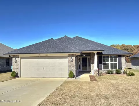 2532 Rutherford Dr, Southaven, MS 38672